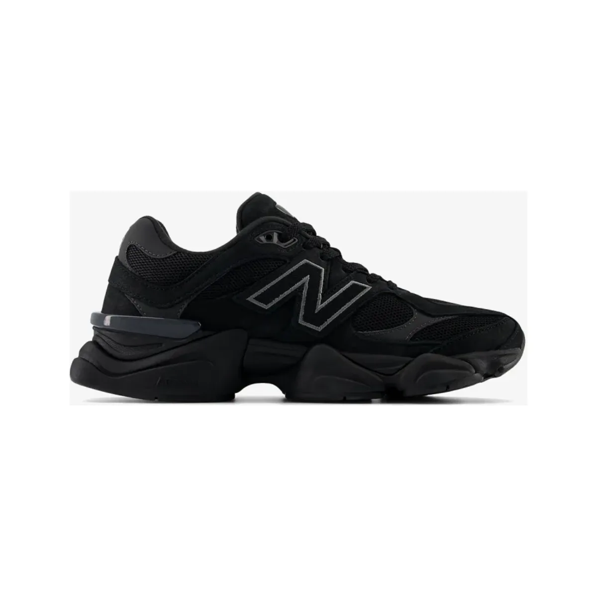9060 Triple Black