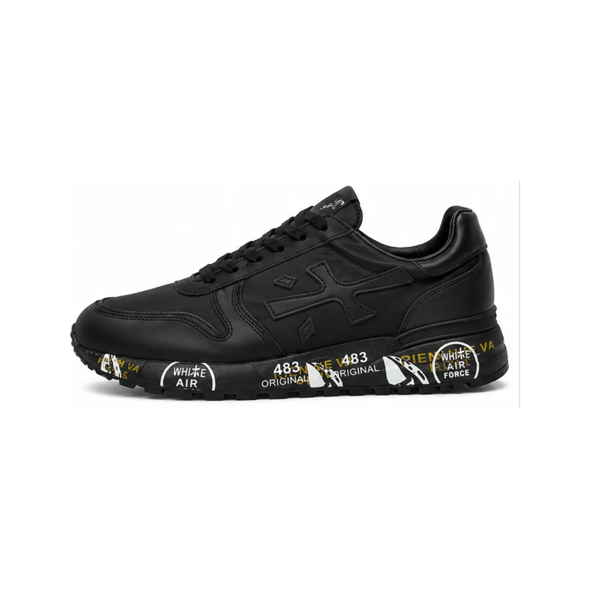 Mick Triple Black
